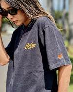 BURGER&COLA JANE S/S Tee（半袖Tシャツ）黒Tシャツ胸ロゴと袖ワッペンのアップ