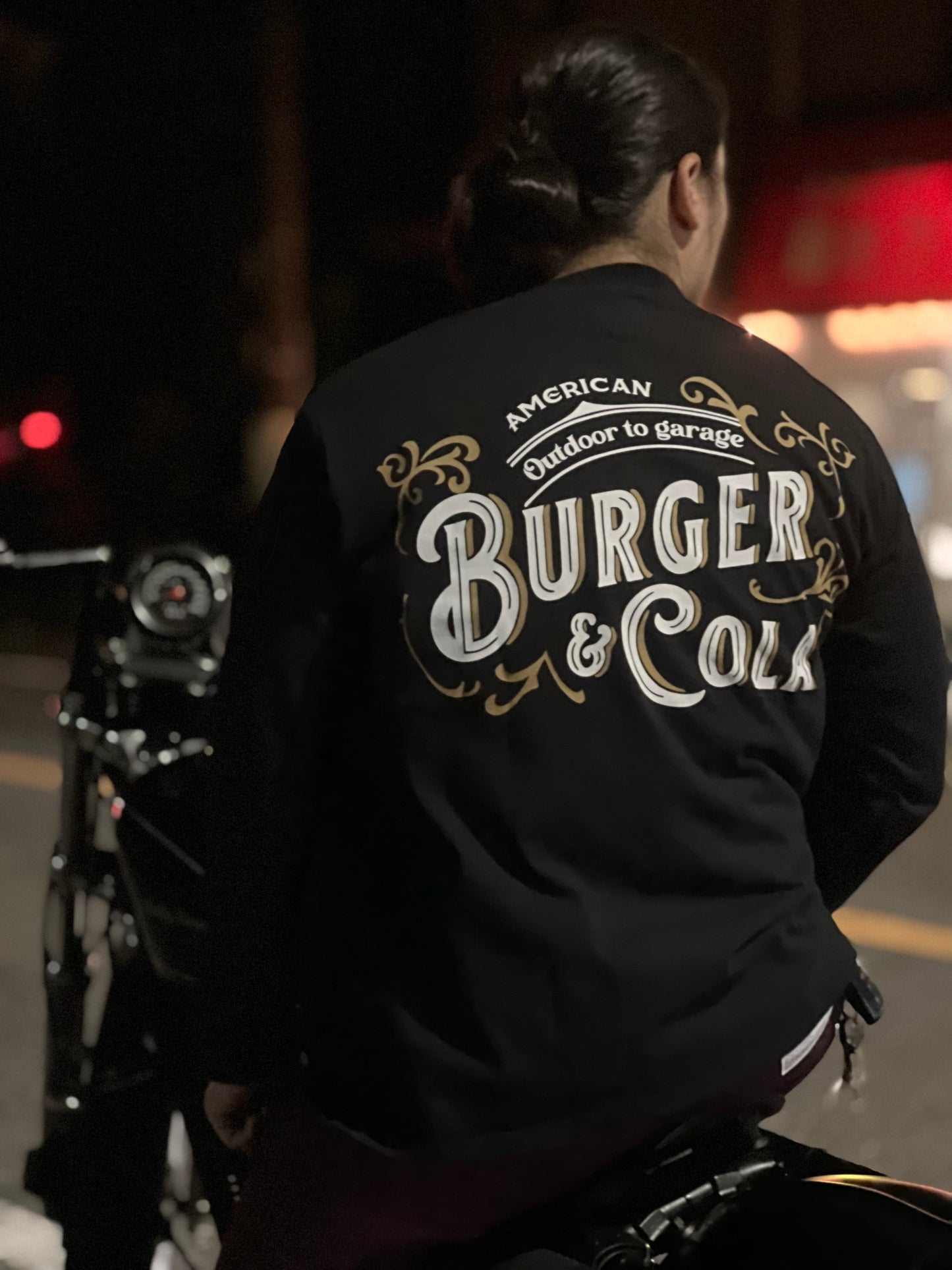 B&C LOGO back L/S Tshirt
